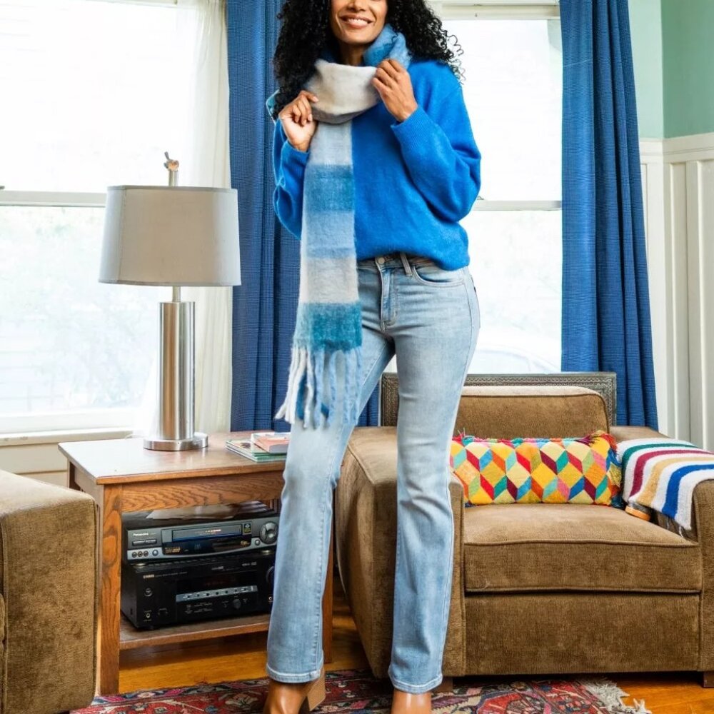 Judy Blue Mid Rise Thermal‎ Bootcut Jeans